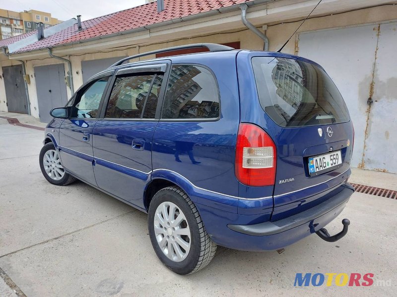 2004' Opel Zafira photo #3