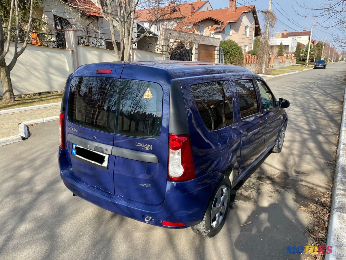 2009' Dacia Logan Mcv photo #4