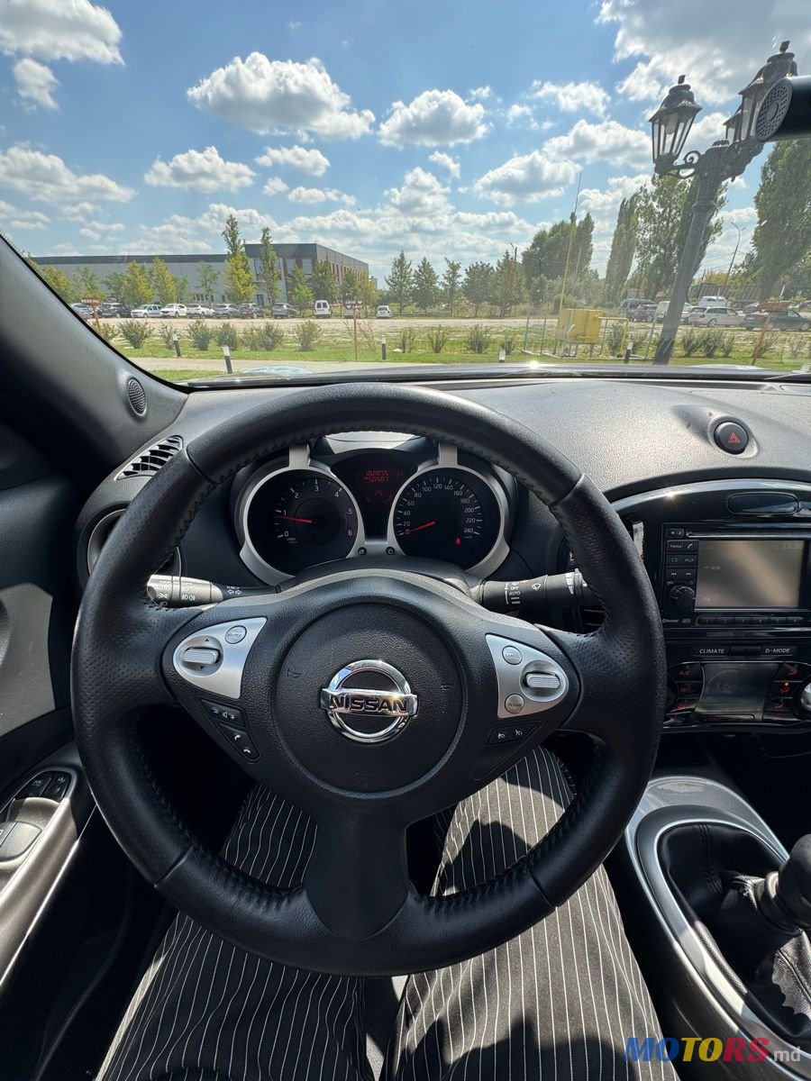 2012' Nissan Juke photo #6