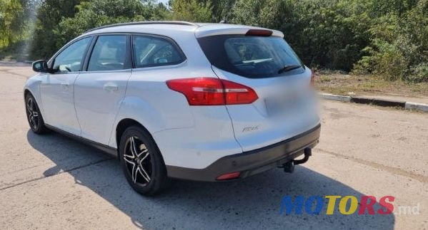 2015' Ford Focus photo #6