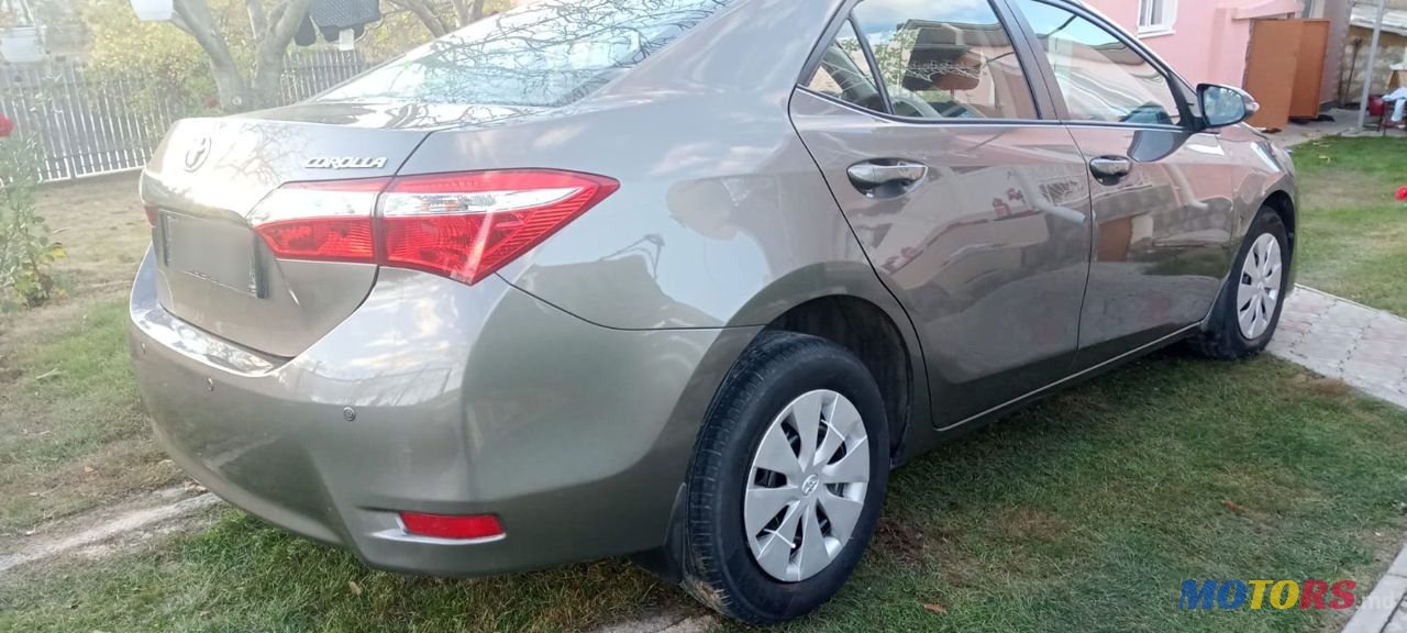 2017' Toyota Corolla photo #3