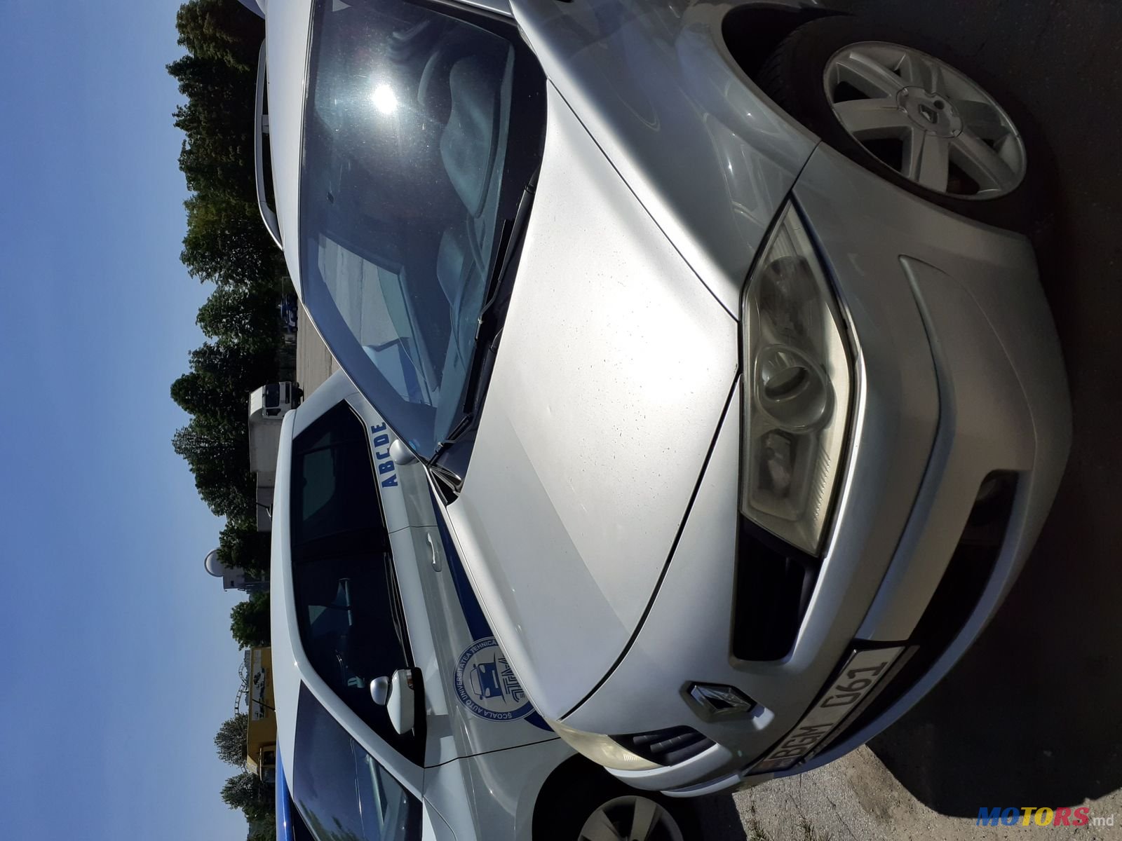 2007' Renault Megane photo #3