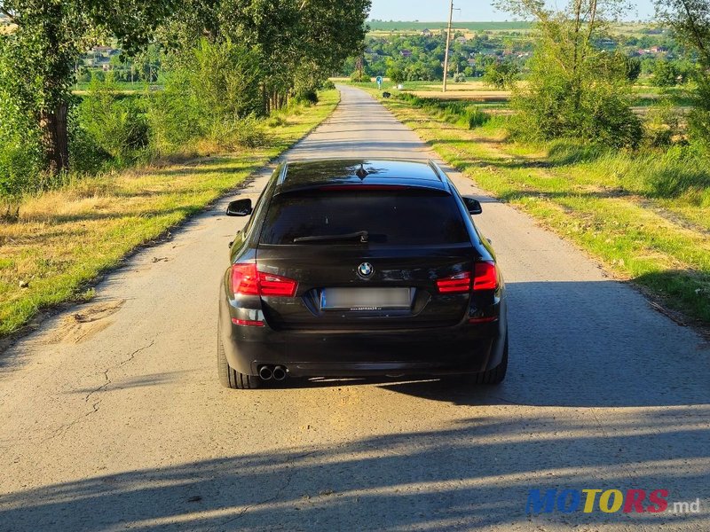 2013' BMW 5 Series photo #4