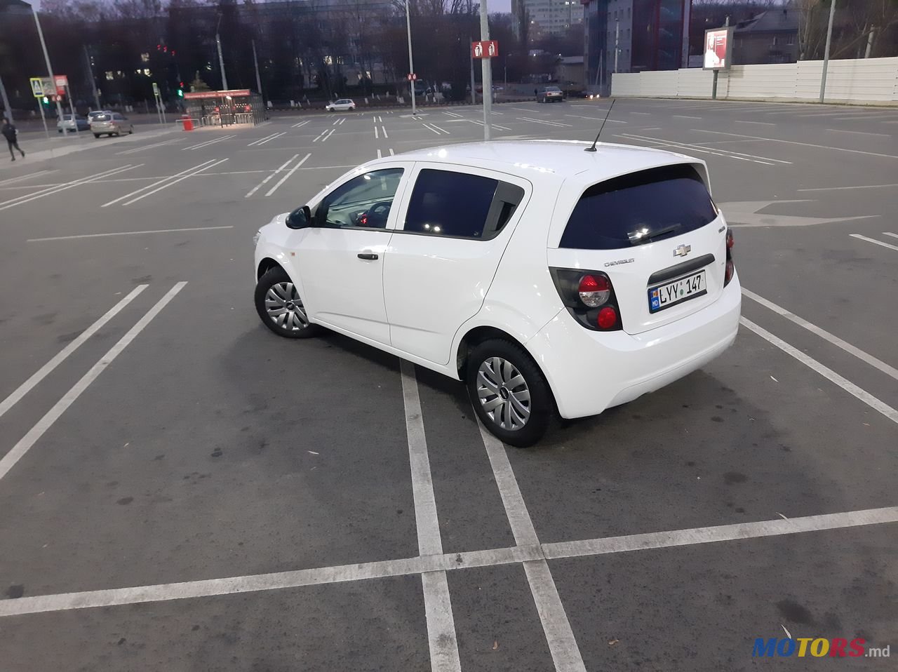 2012' Chevrolet Aveo photo #4