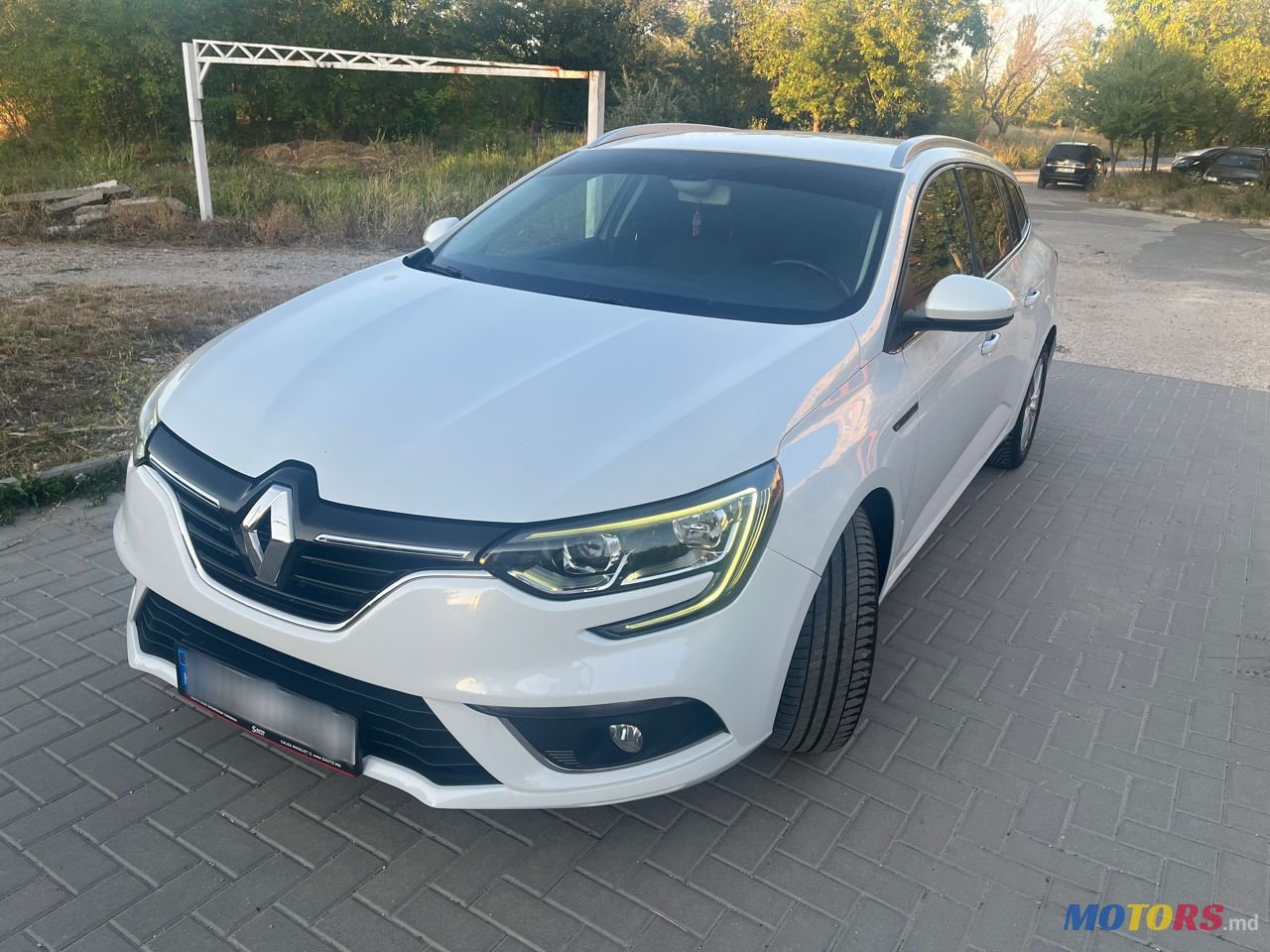 2019' Renault Megane photo #1