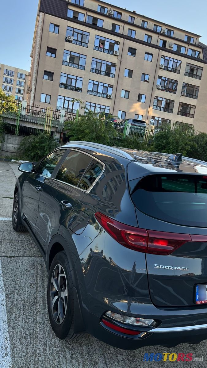 2021' Kia Sportage photo #2