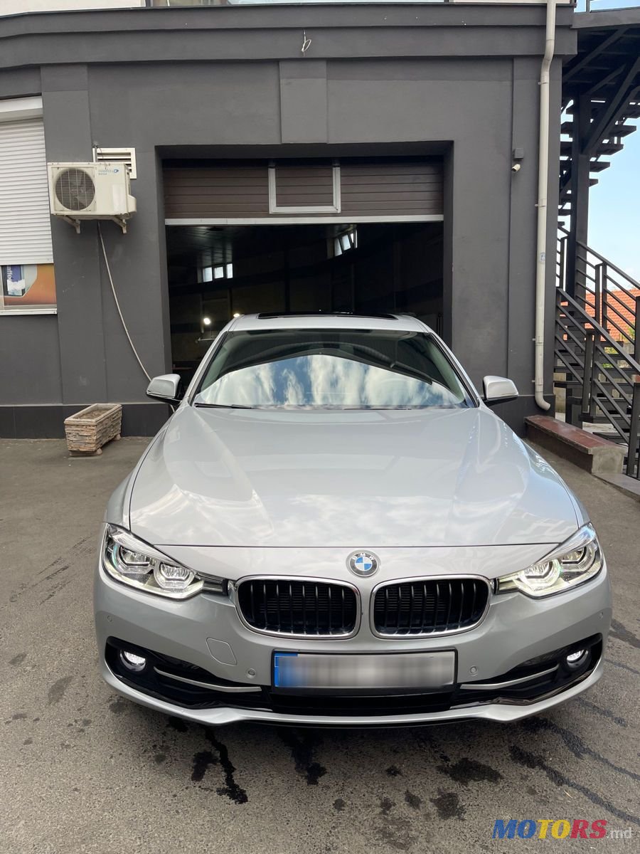 2017' BMW 3 Series photo #5