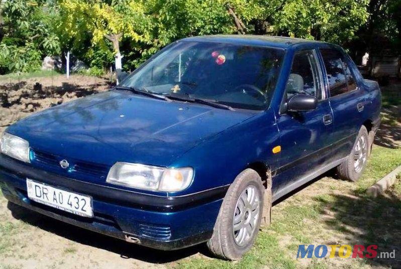 1995' Nissan Sunny photo #1