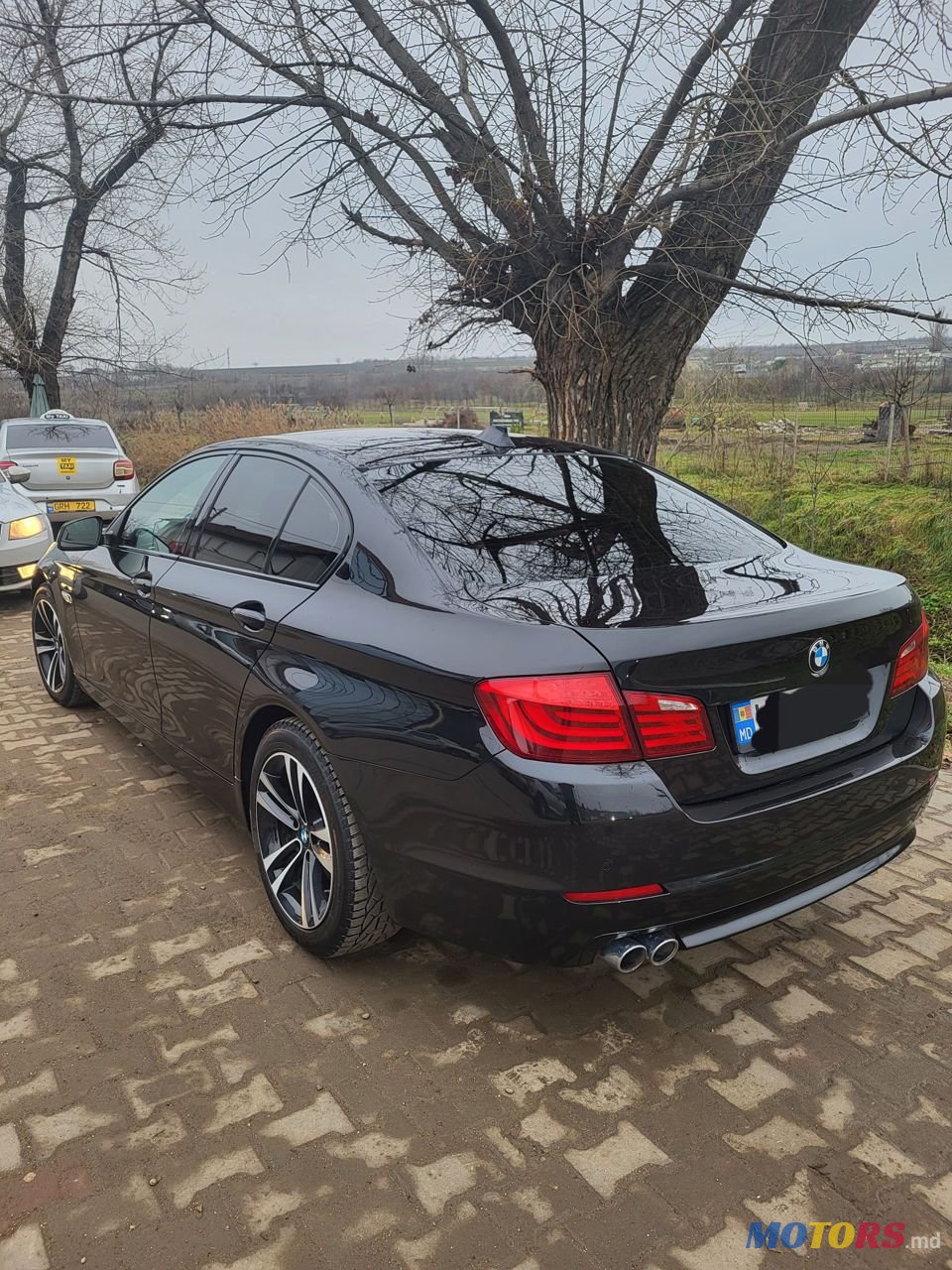 2013' BMW 5 Series photo #4