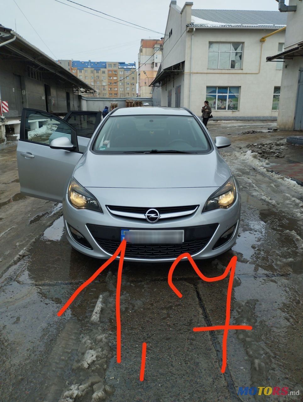 2013' Opel Astra photo #2