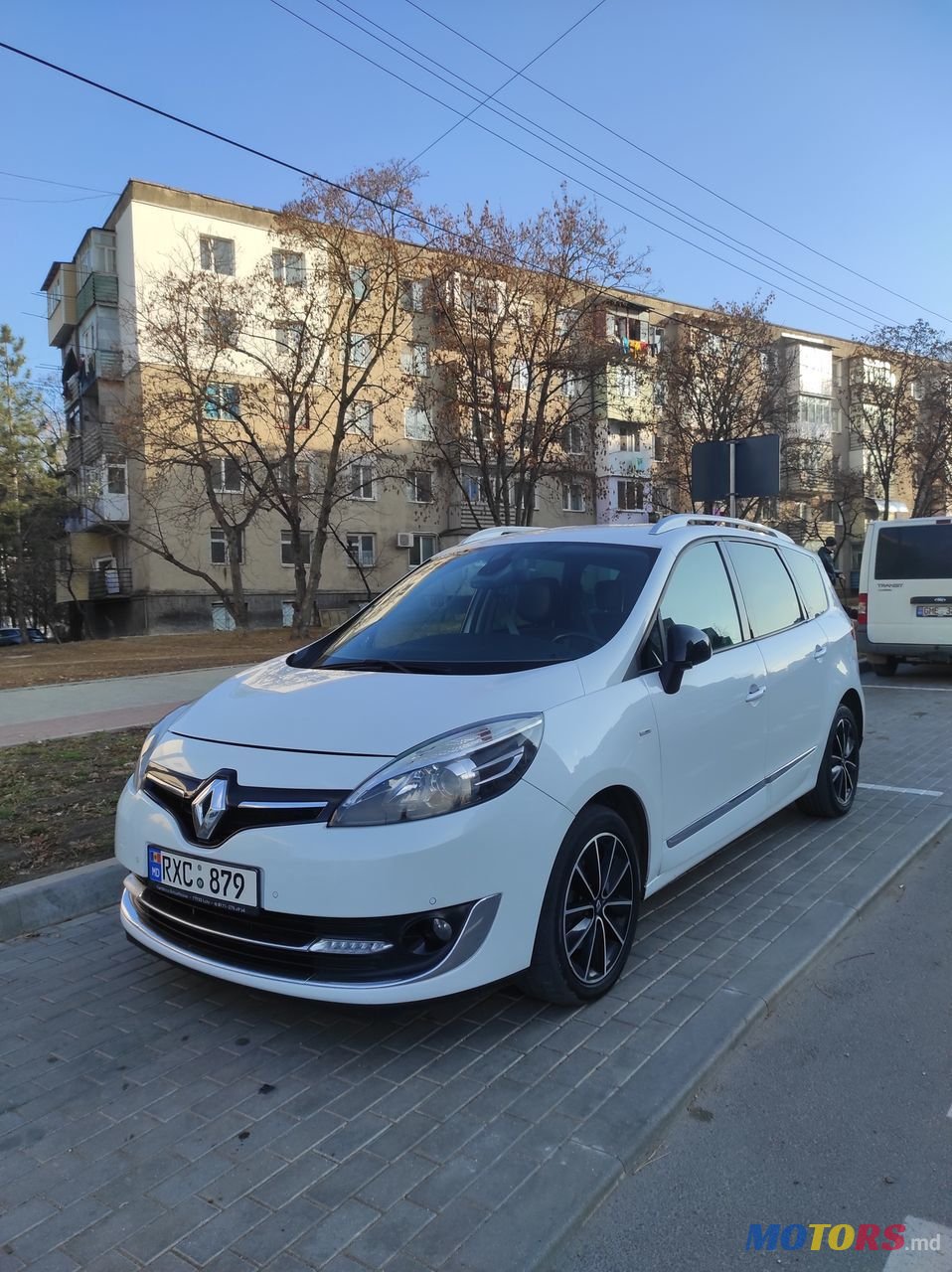 2013' Renault Grand Scenic photo #1