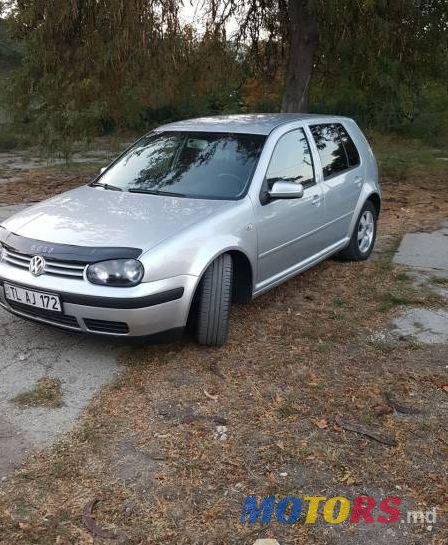 2003' Volkswagen Golf photo #1