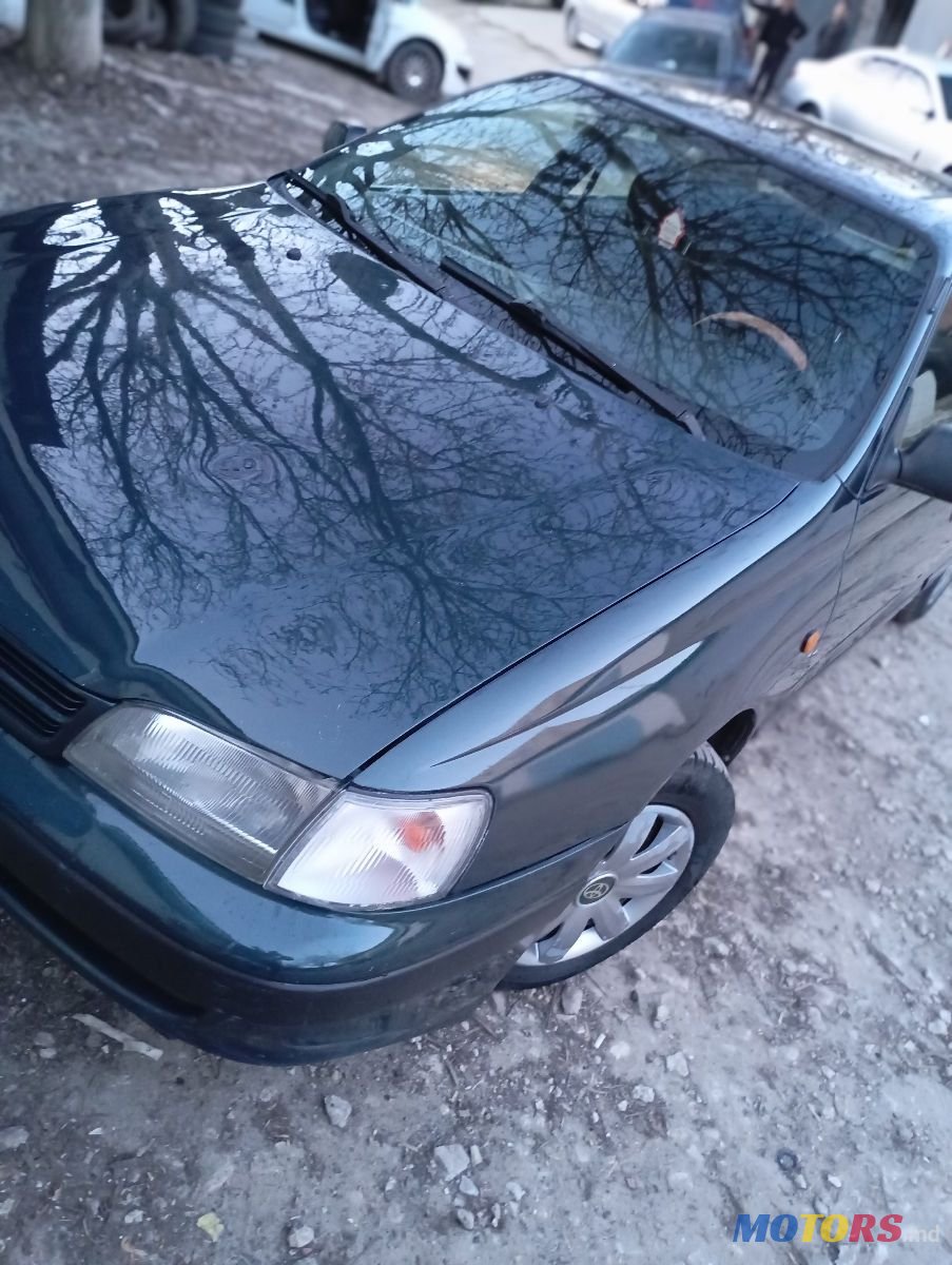 1995' Toyota Carina photo #5