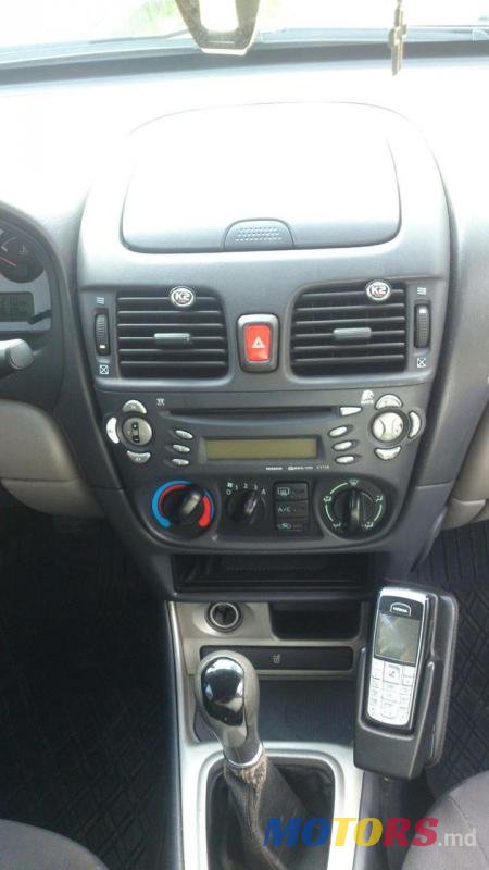 2002' Nissan Almera photo #4