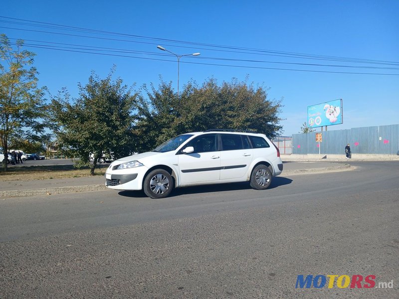 2007' Renault Megane photo #4