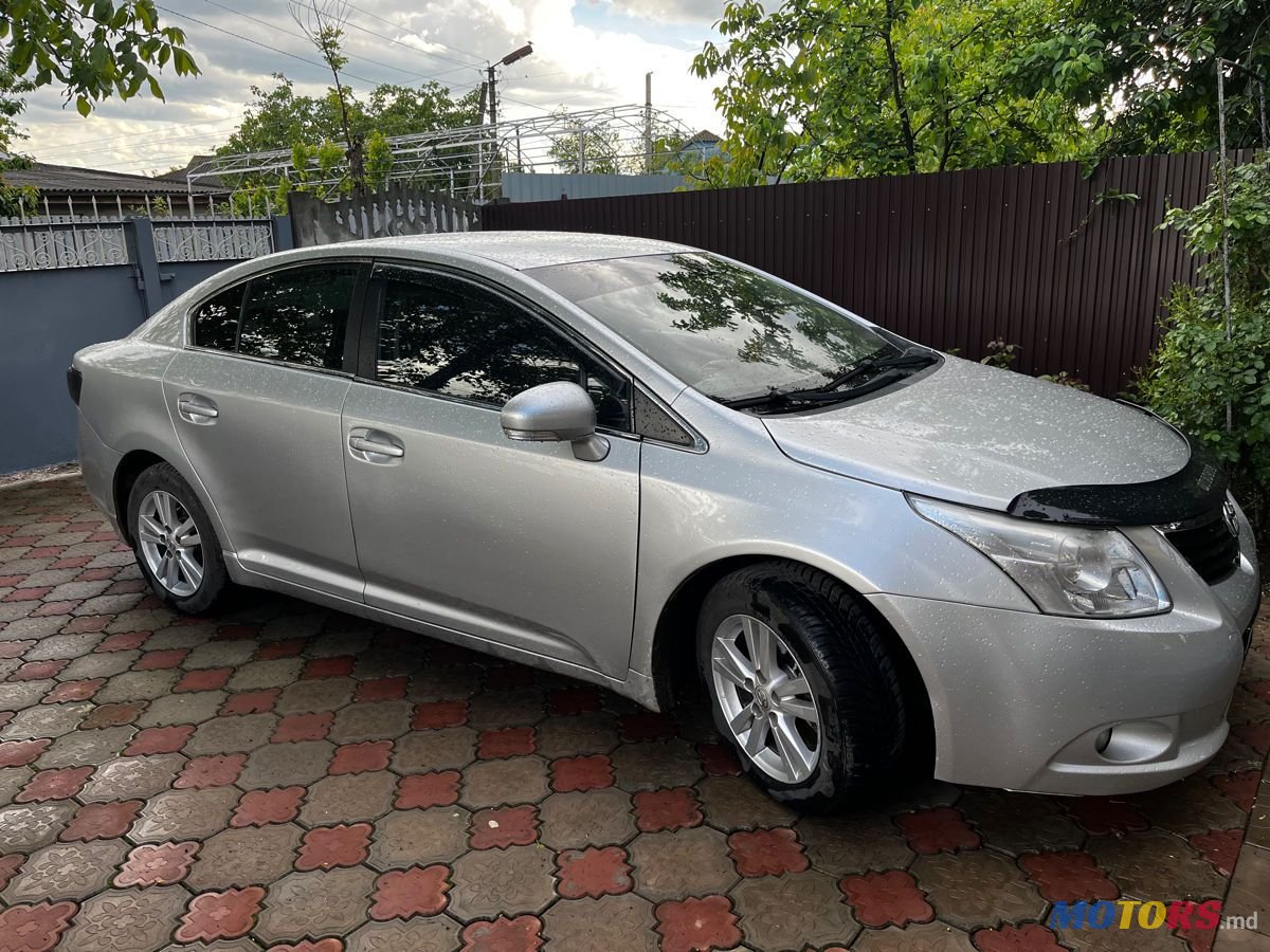 2009' Toyota Avensis photo #1