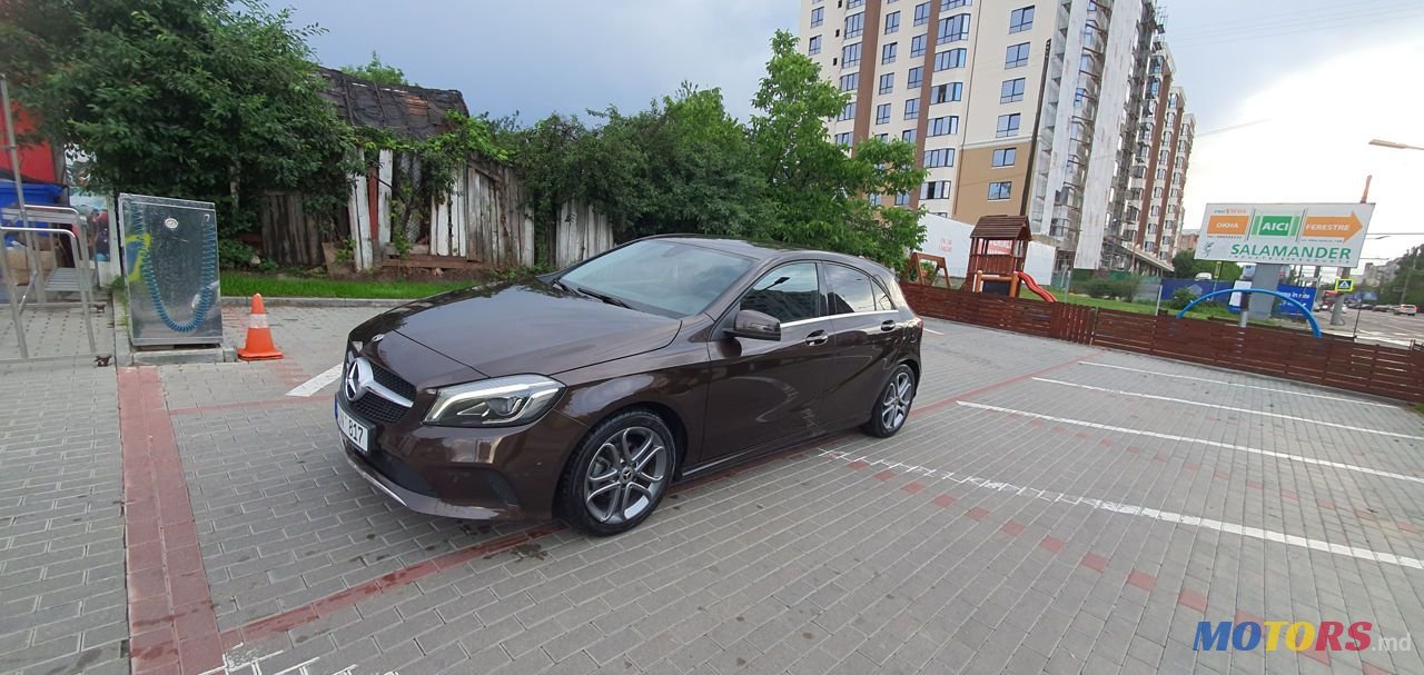 2017' Mercedes-Benz A Класс photo #6