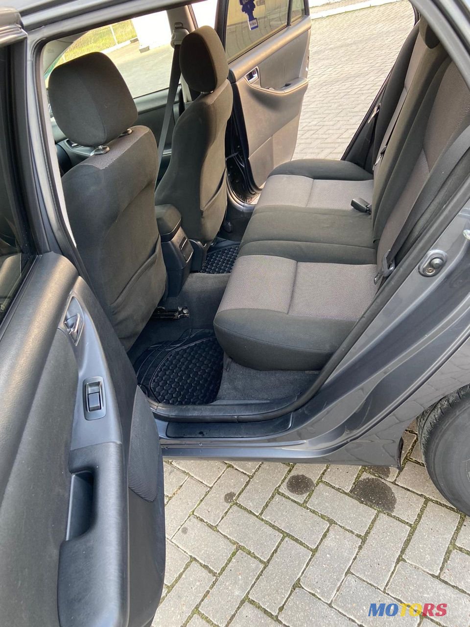 2006' Toyota Corolla photo #3