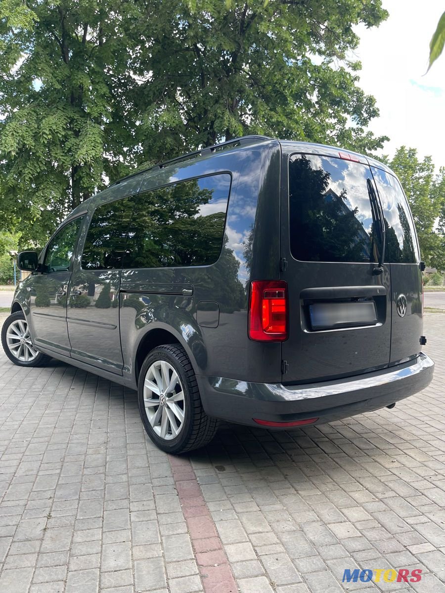 2016' Volkswagen Caddy photo #6