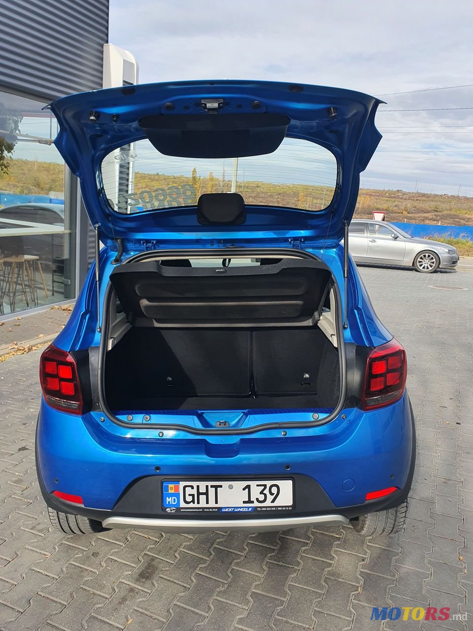 2015' Dacia Sandero Stepway photo #5