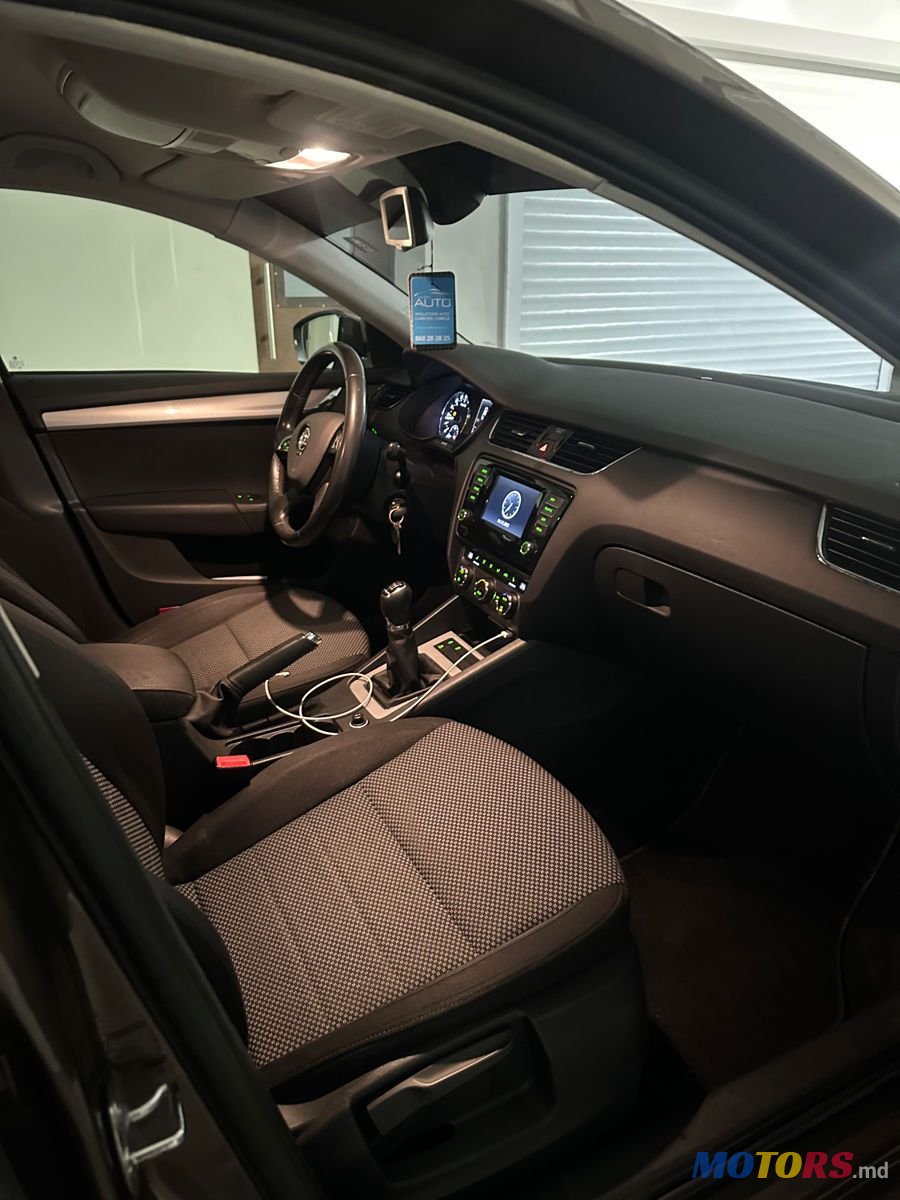 2013' Skoda Octavia photo #4