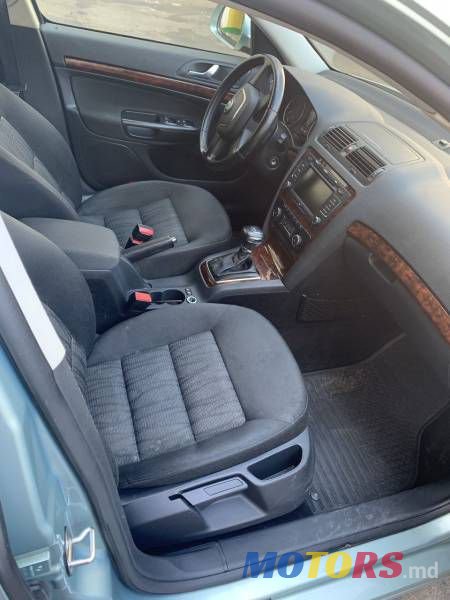 2010' Skoda Octavia photo #5