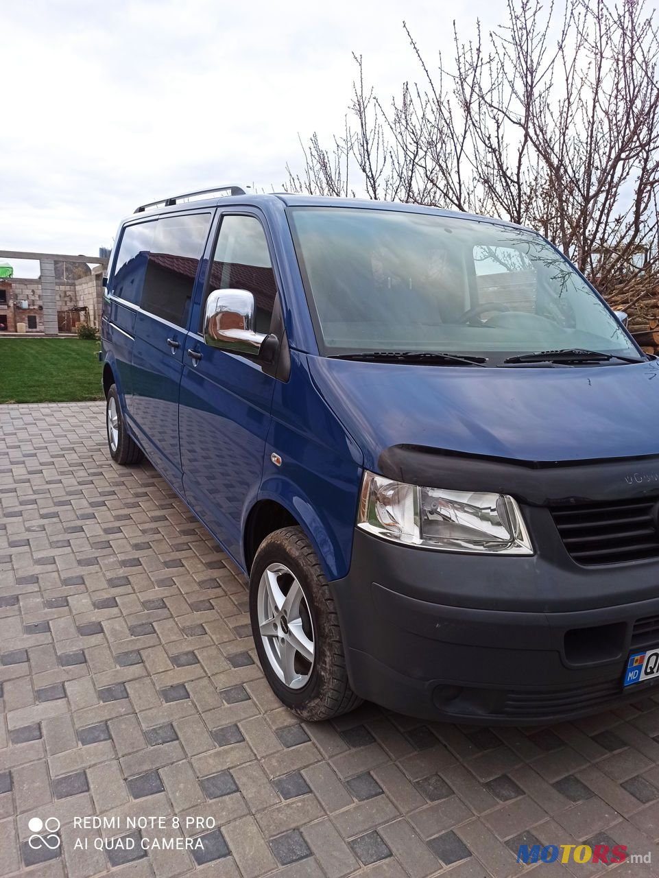 2009' Volkswagen Transporter photo #3