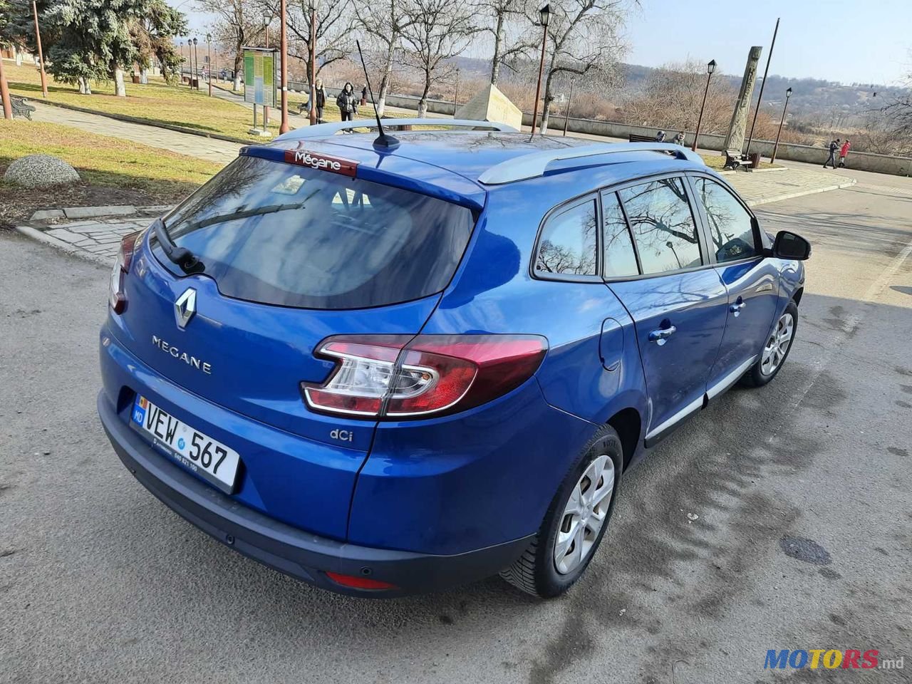 2012' Renault Megane photo #6