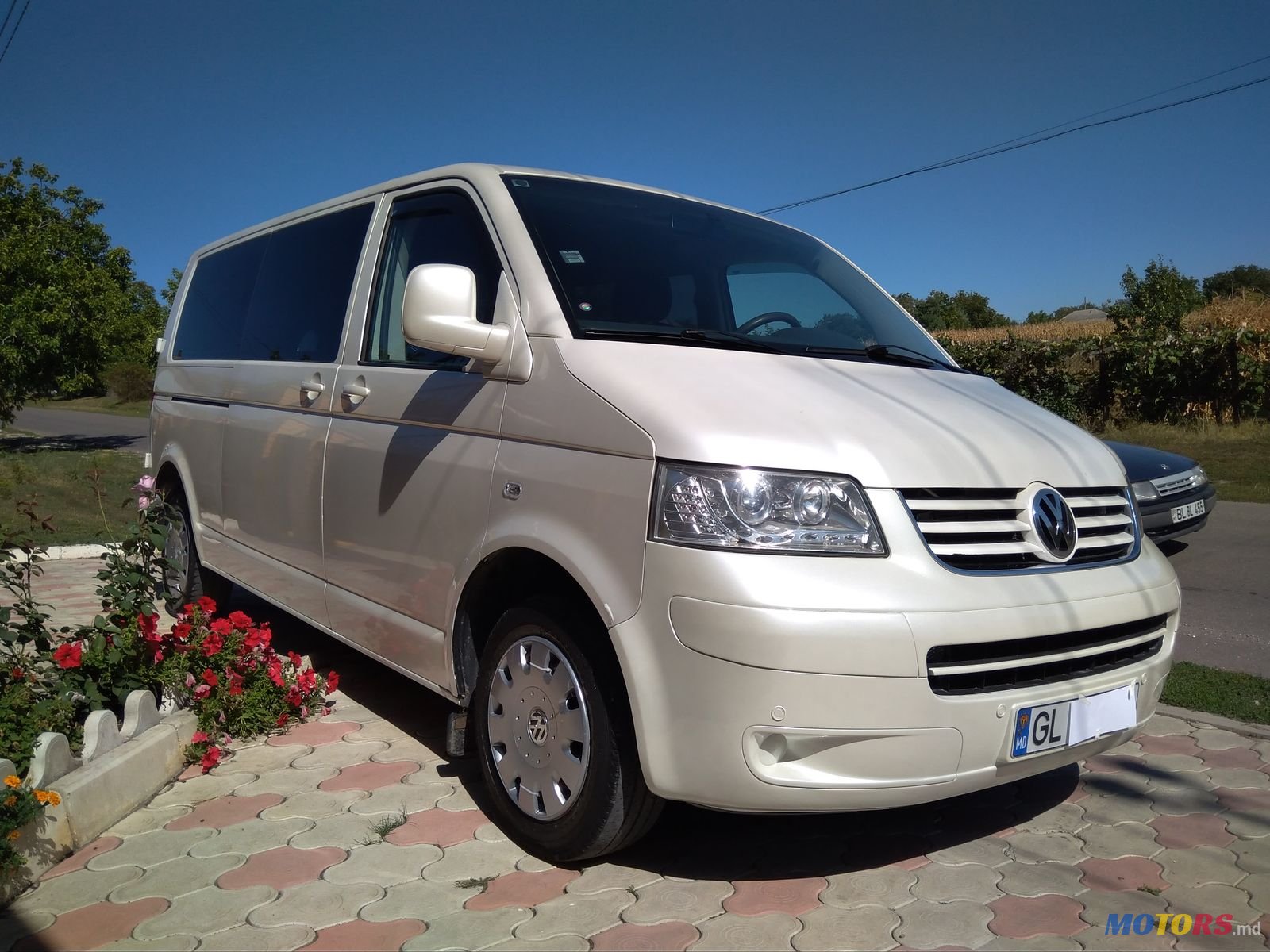 2007' Volkswagen T5 photo #1