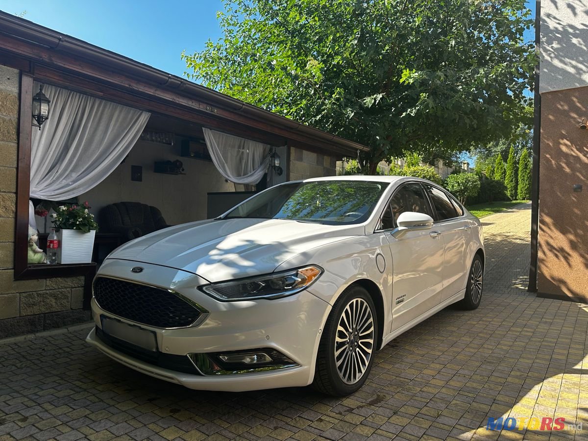 2017' Ford Fusion photo #1