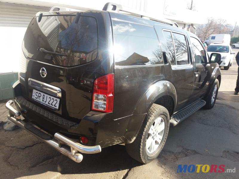 2008' Nissan Pathfinder photo #3