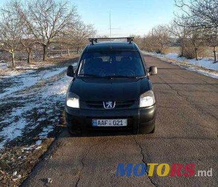 2004' Peugeot Partner photo #1