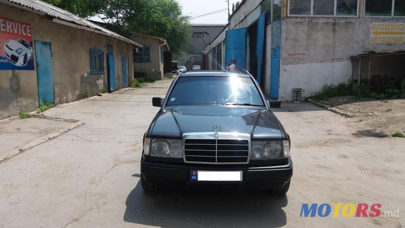 1990' Mercedes-Benz E-Class photo #5