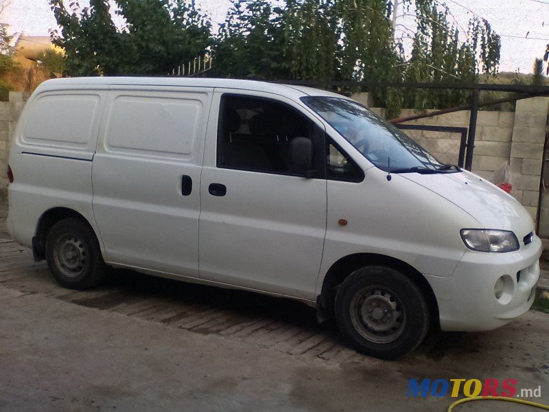 2000' Hyundai photo #1