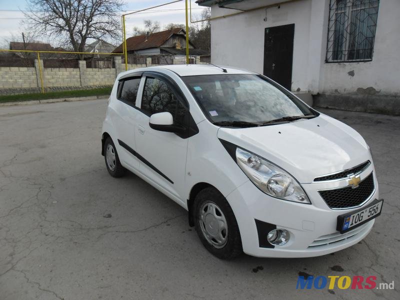 2011' Chevrolet Spark photo #1