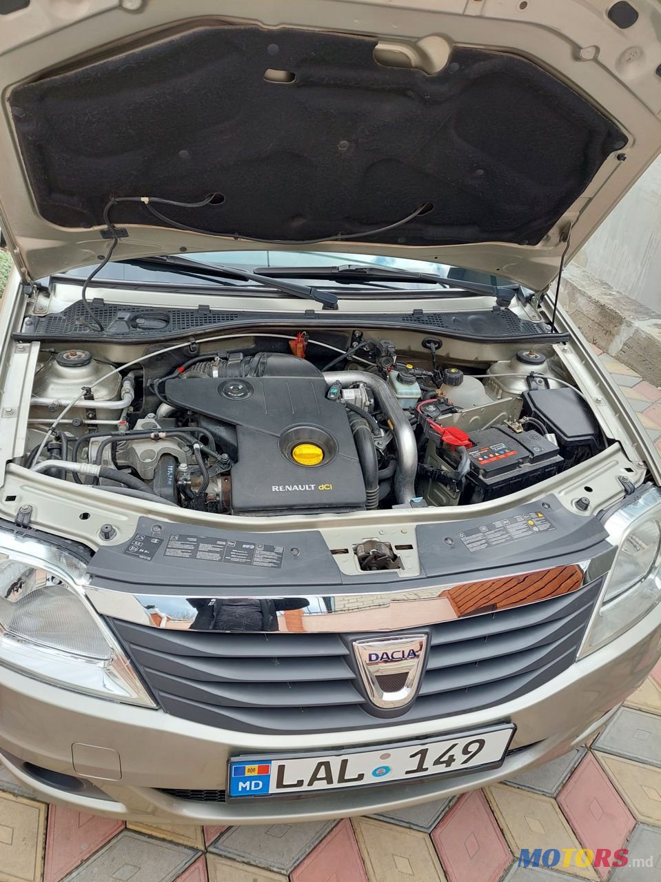 2012' Dacia Logan Mcv photo #2