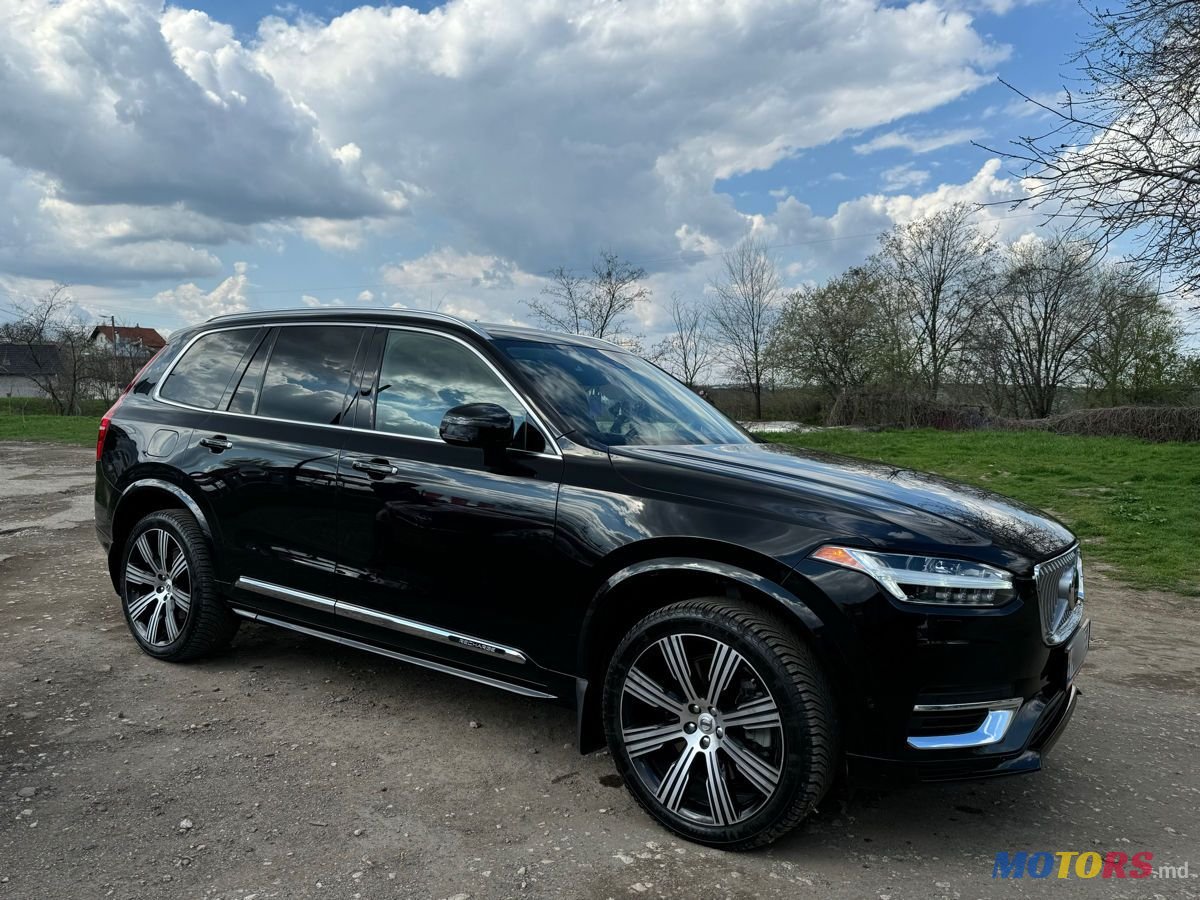 2021' Volvo XC90 photo #4