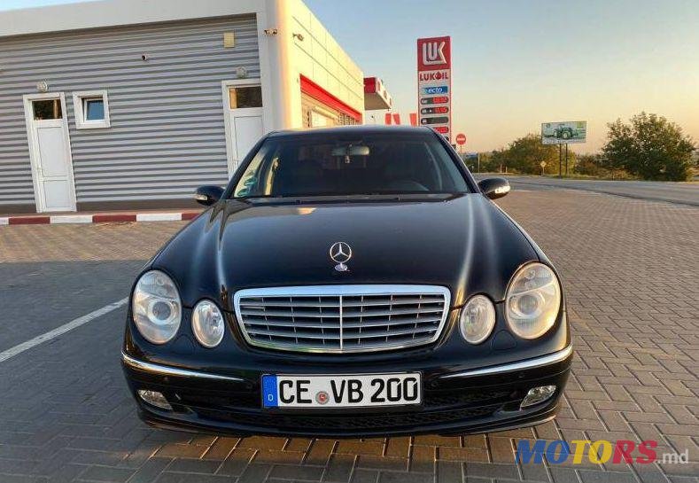 2006' Mercedes-Benz E photo #3