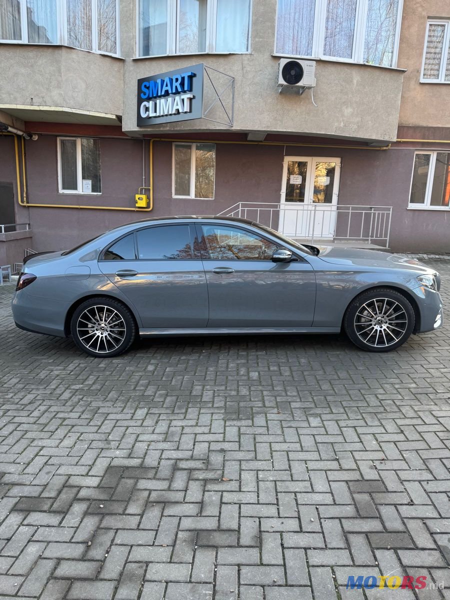 2018' Mercedes-Benz E-Class photo #1