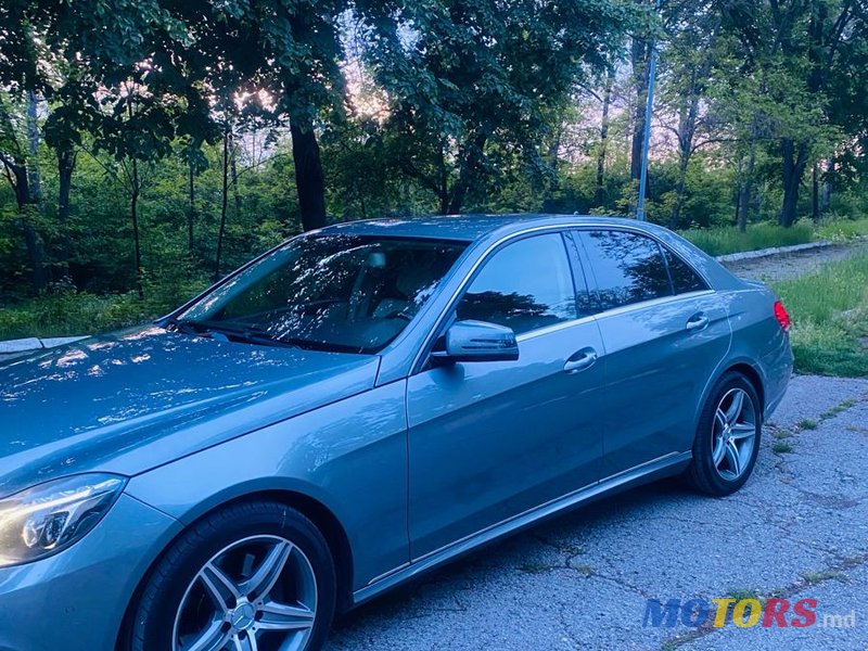 2014' Mercedes-Benz E-Class photo #2