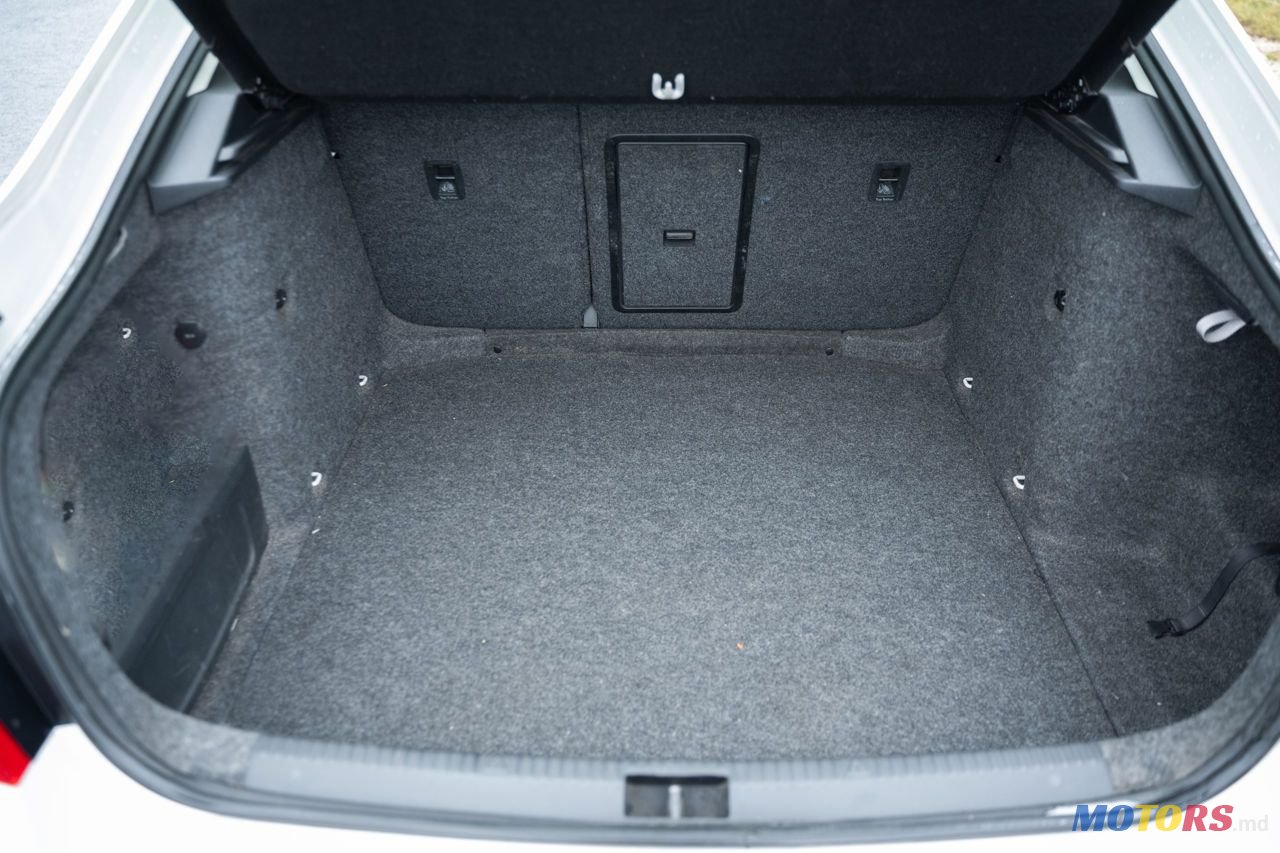 2015' Skoda Octavia photo #6