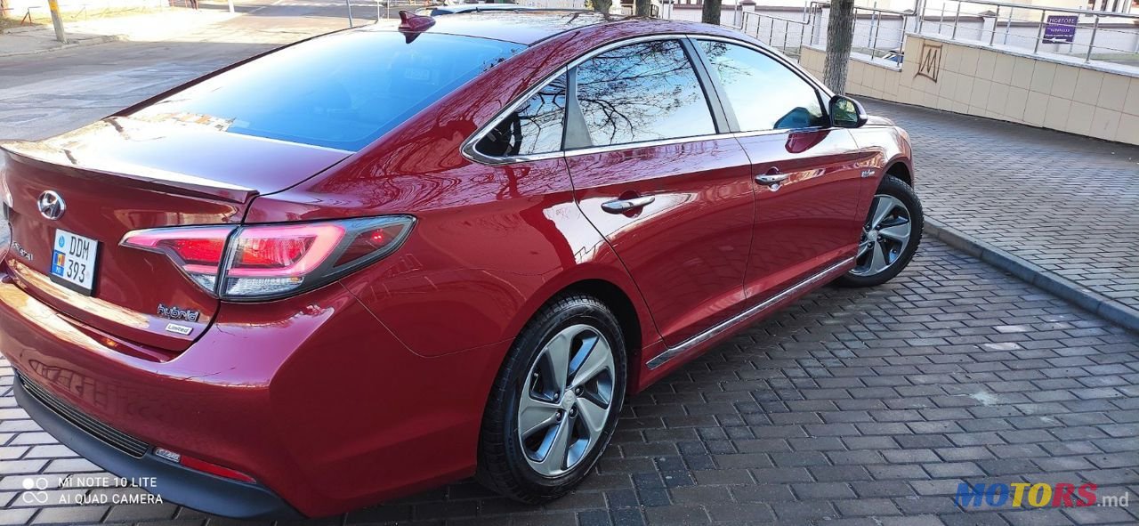 2015' Hyundai Sonata photo #4