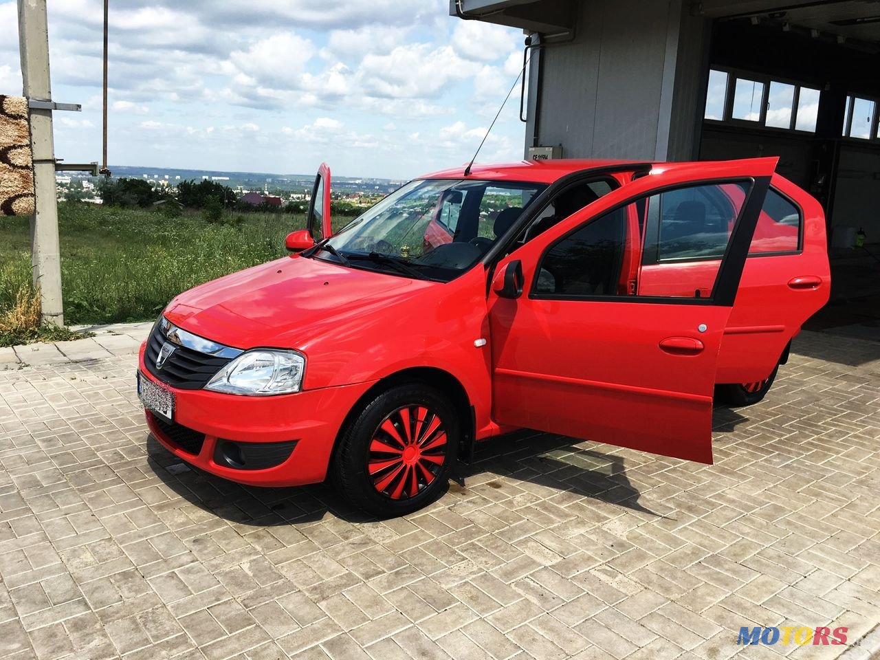 2010' Dacia Logan Laureate photo #6