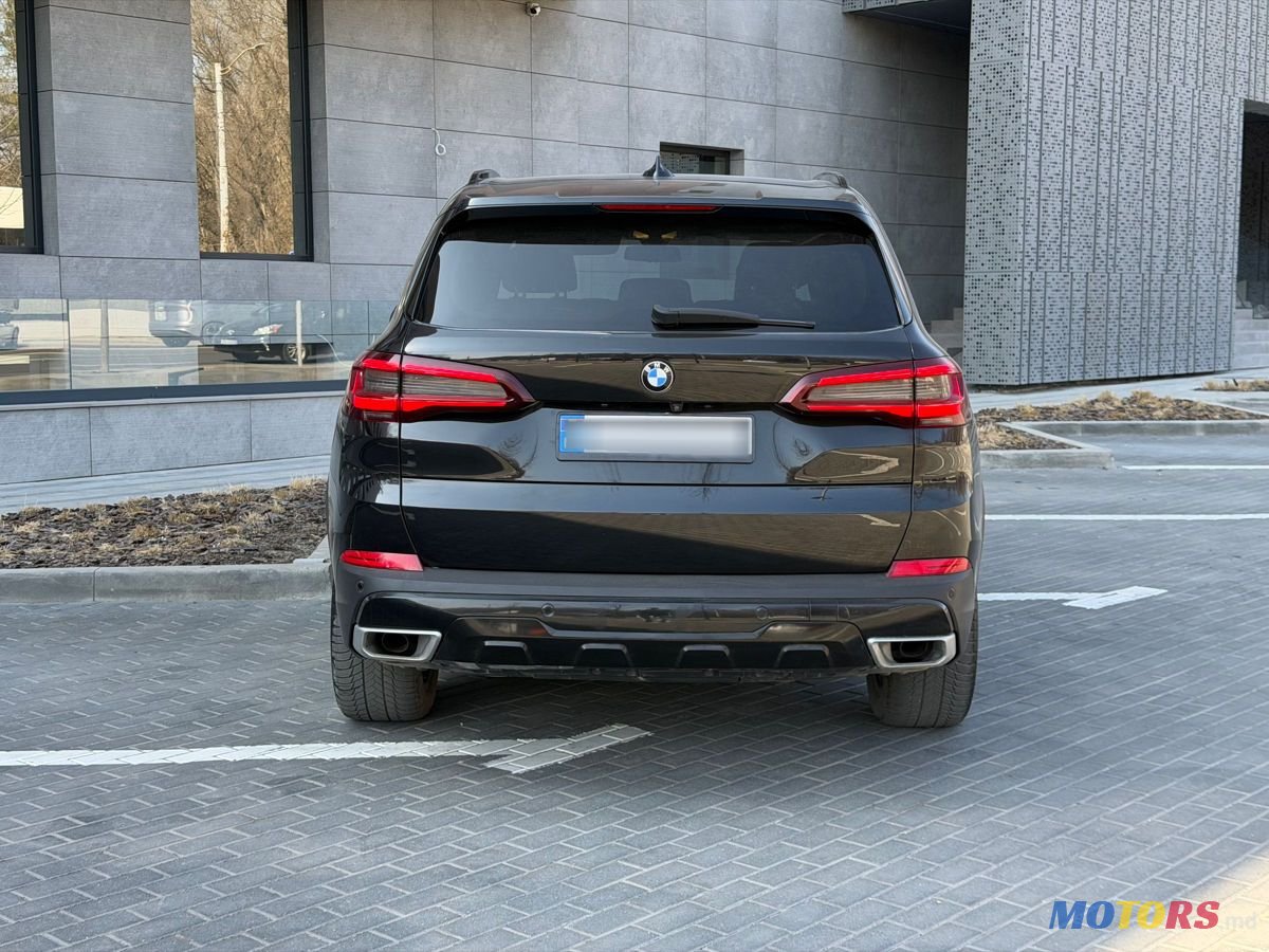 2020' BMW X5 photo #5