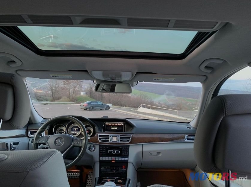 2014' Mercedes-Benz E-Class photo #5