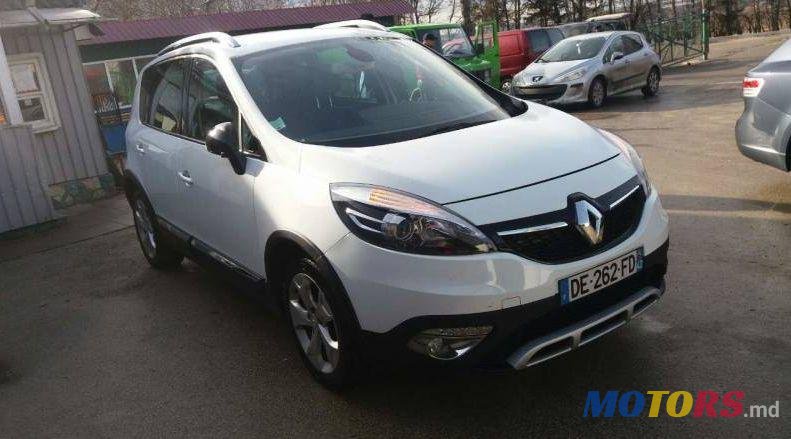 2014' Renault Scenic photo #1