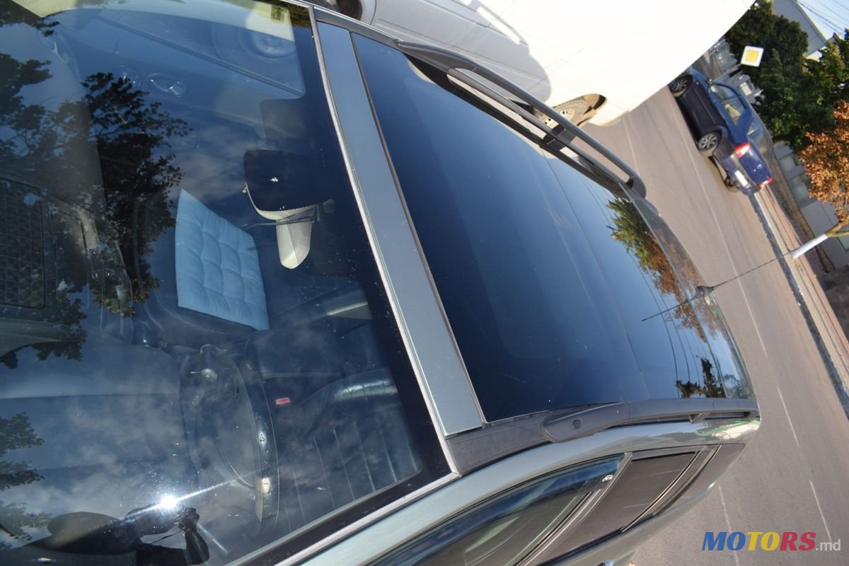 2005' Renault Megane photo #6