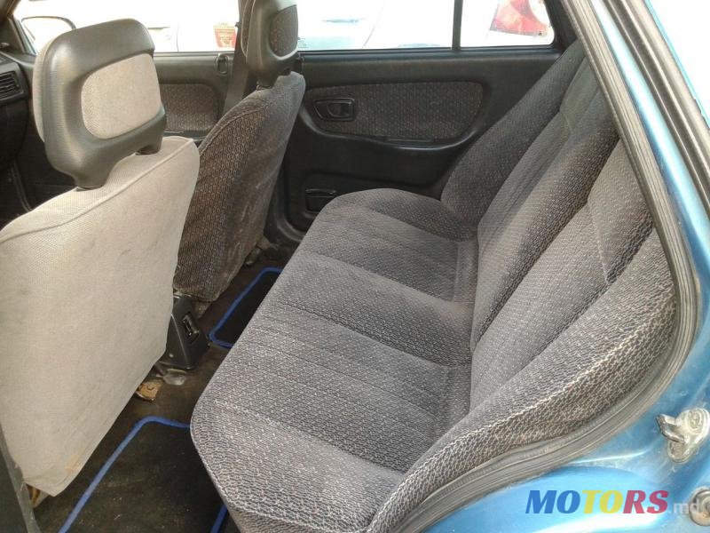 1993' Hyundai Pony photo #3