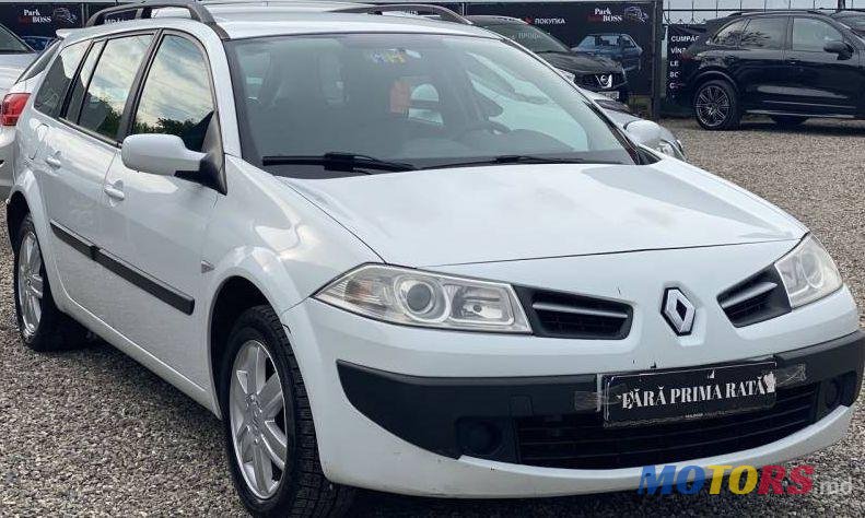 2009' Renault Megane photo #1