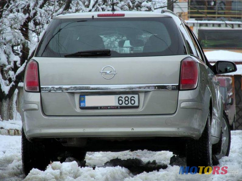 2006' Opel Astra photo #2